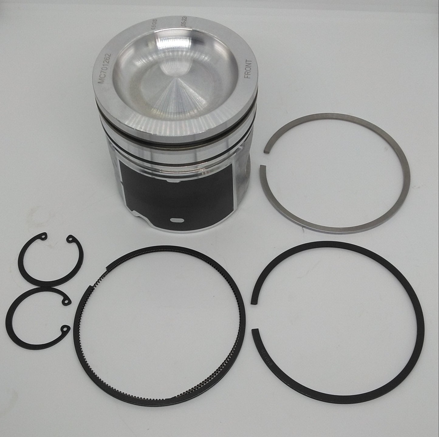 Hastings Pistons (+.020") with rings, Pins & Clips. Cummins 04.5 -07 5.9L 24V