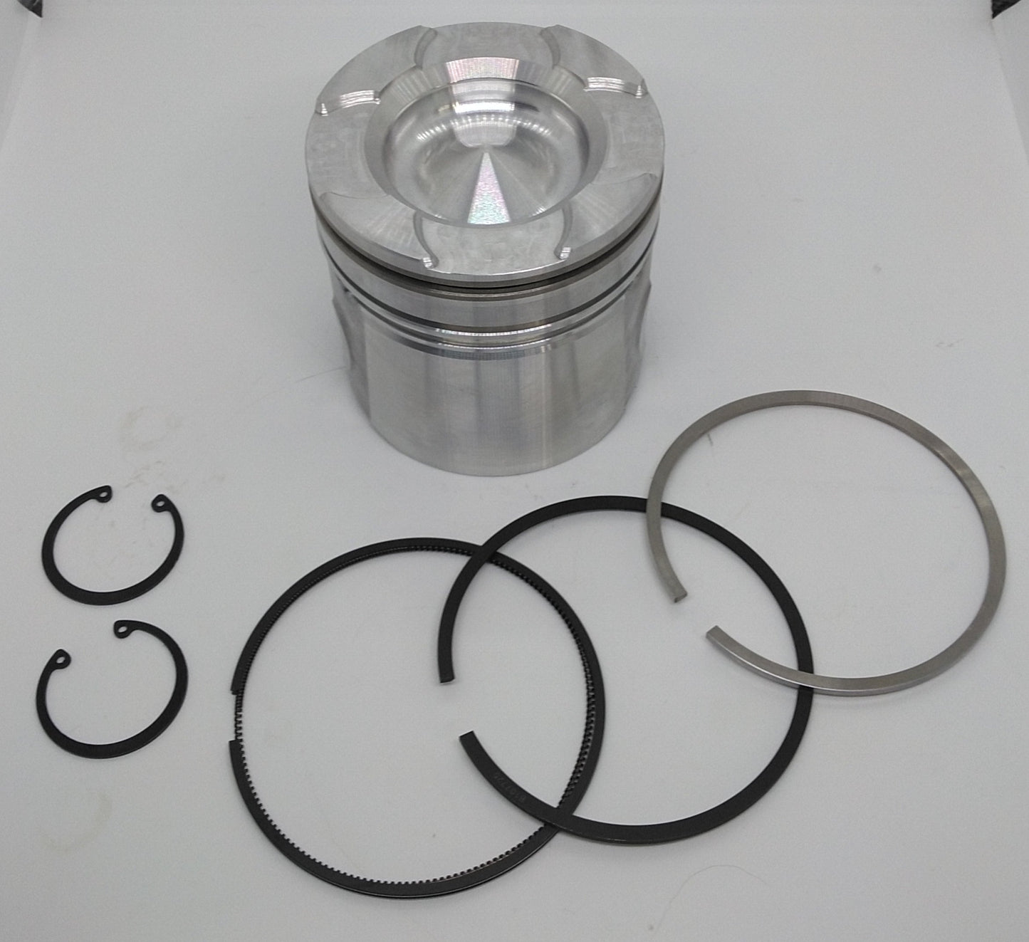 ISB Pistons STD 07.5-18 6.7L Cummins .100'' Valve Relief