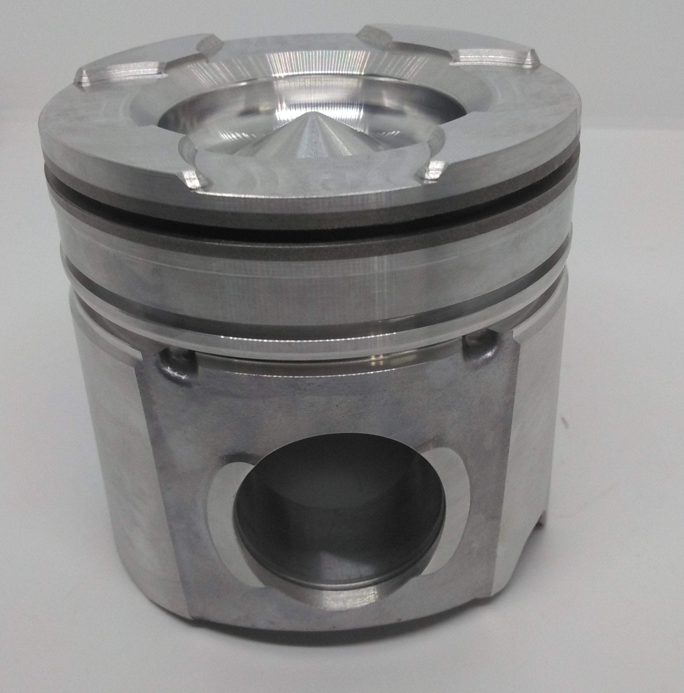 ISB Pistons +.020'' 07.5-18 6.7L Cummins .100'' Valve Relief